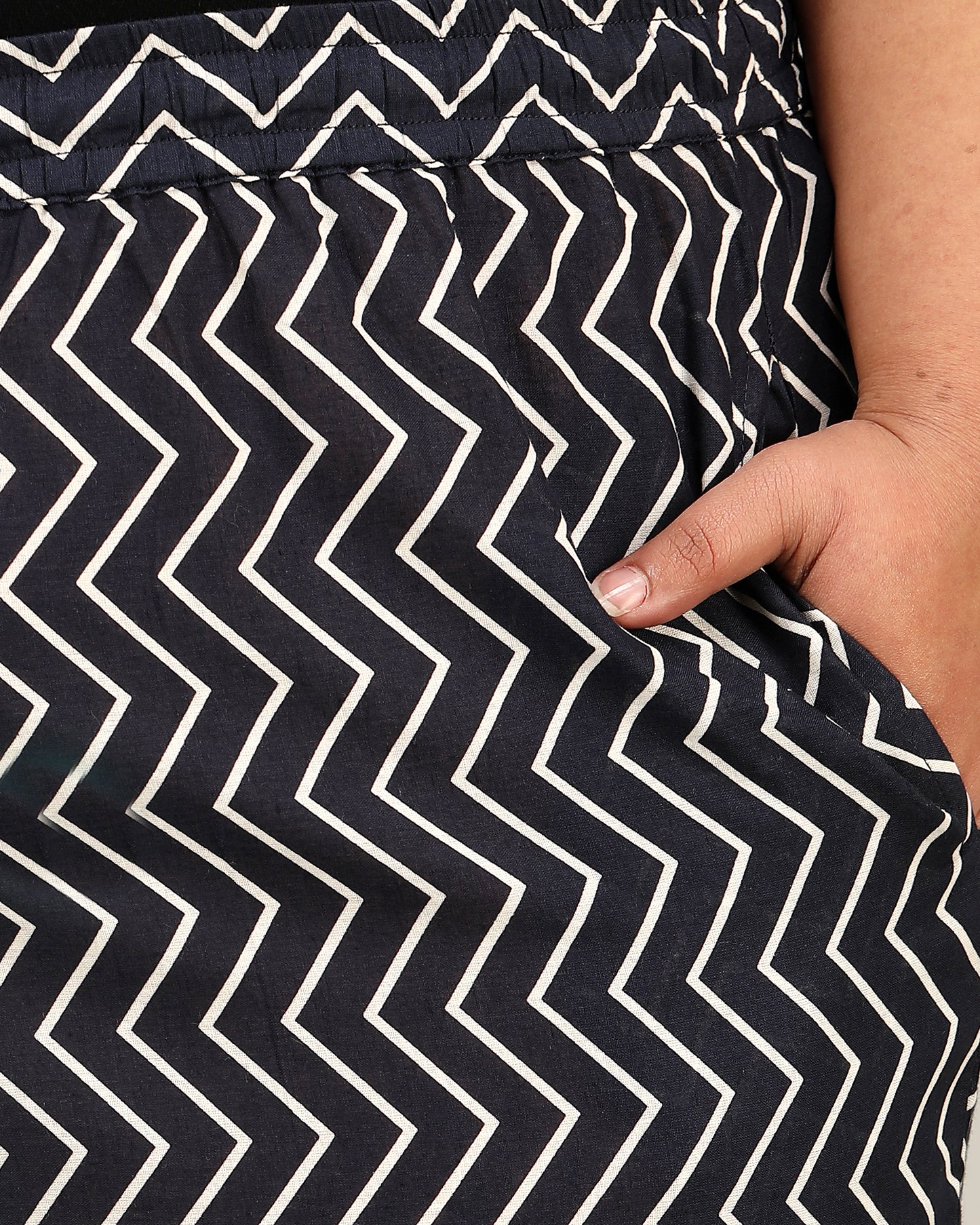 Chevron Print Palazzo Pants with Insert Pockets