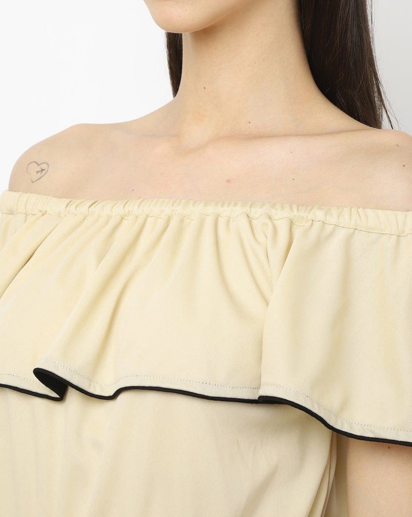 Sakura Off-Shoulder Crop Top