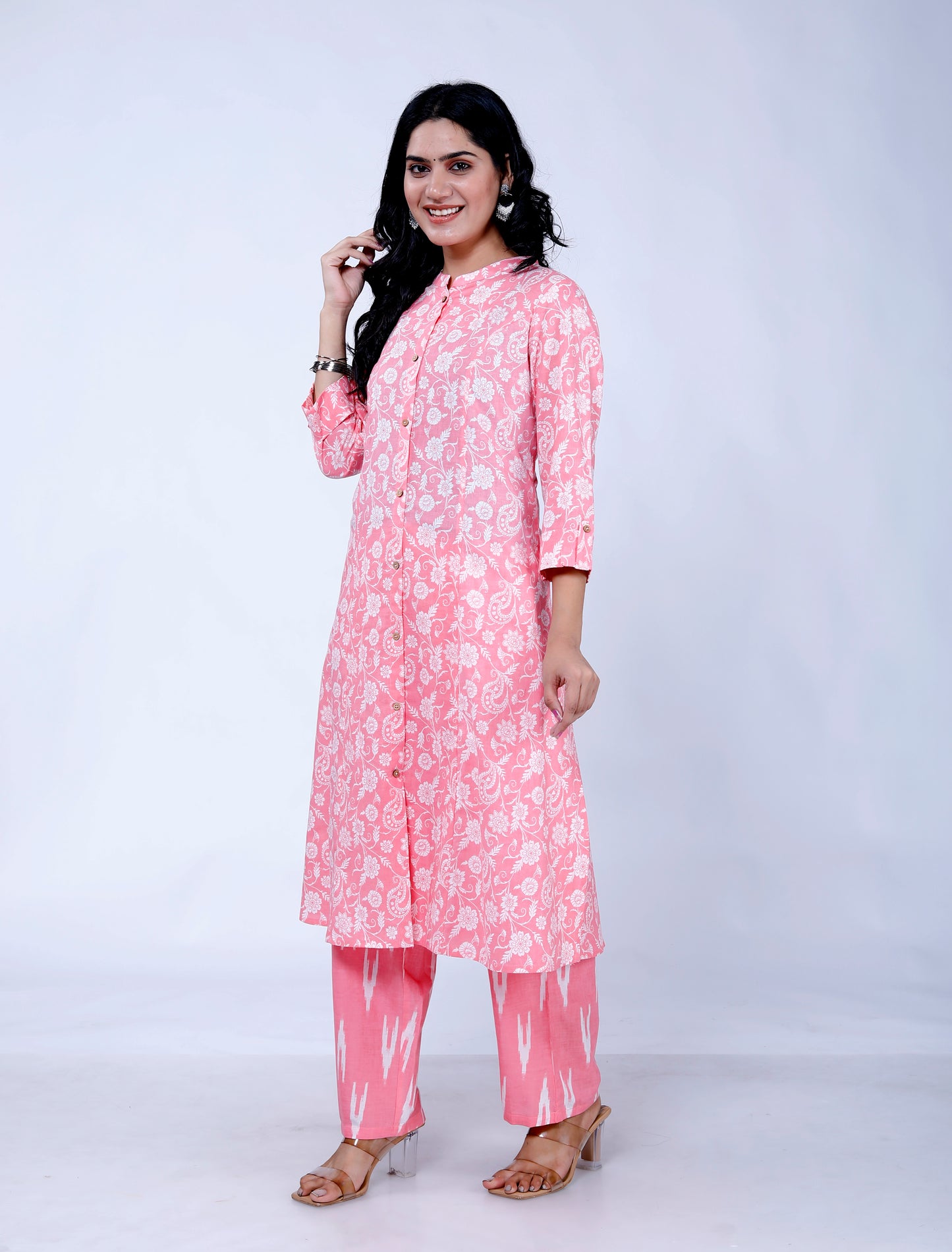 Sakura Women's 100% Cambric Cotton Princess Cut Kurta with Palazzo Set – Pink Floral Print