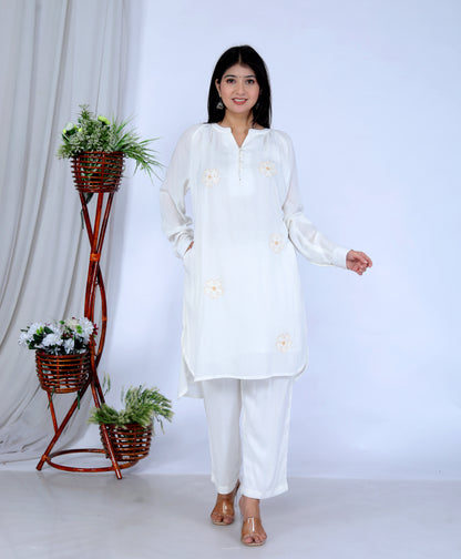 Sakura Women's White Floral Embroidered Liva Rayon Crepe Kurta and Pant Set with 100% Cotton Lining