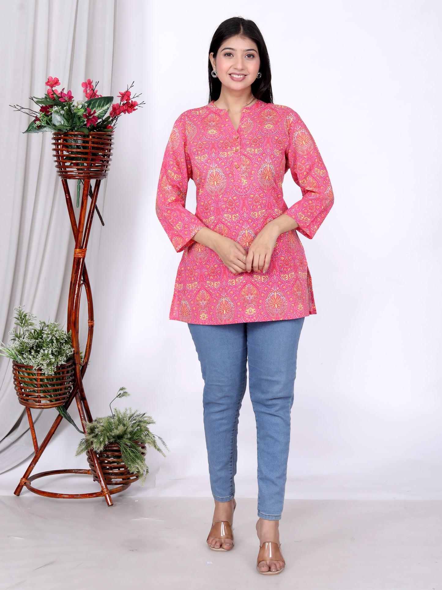 Sakura Women's Pink Printed Cotton Kurti – 100% Cambric Cotton, Stylish & Comfortable Daily Wear