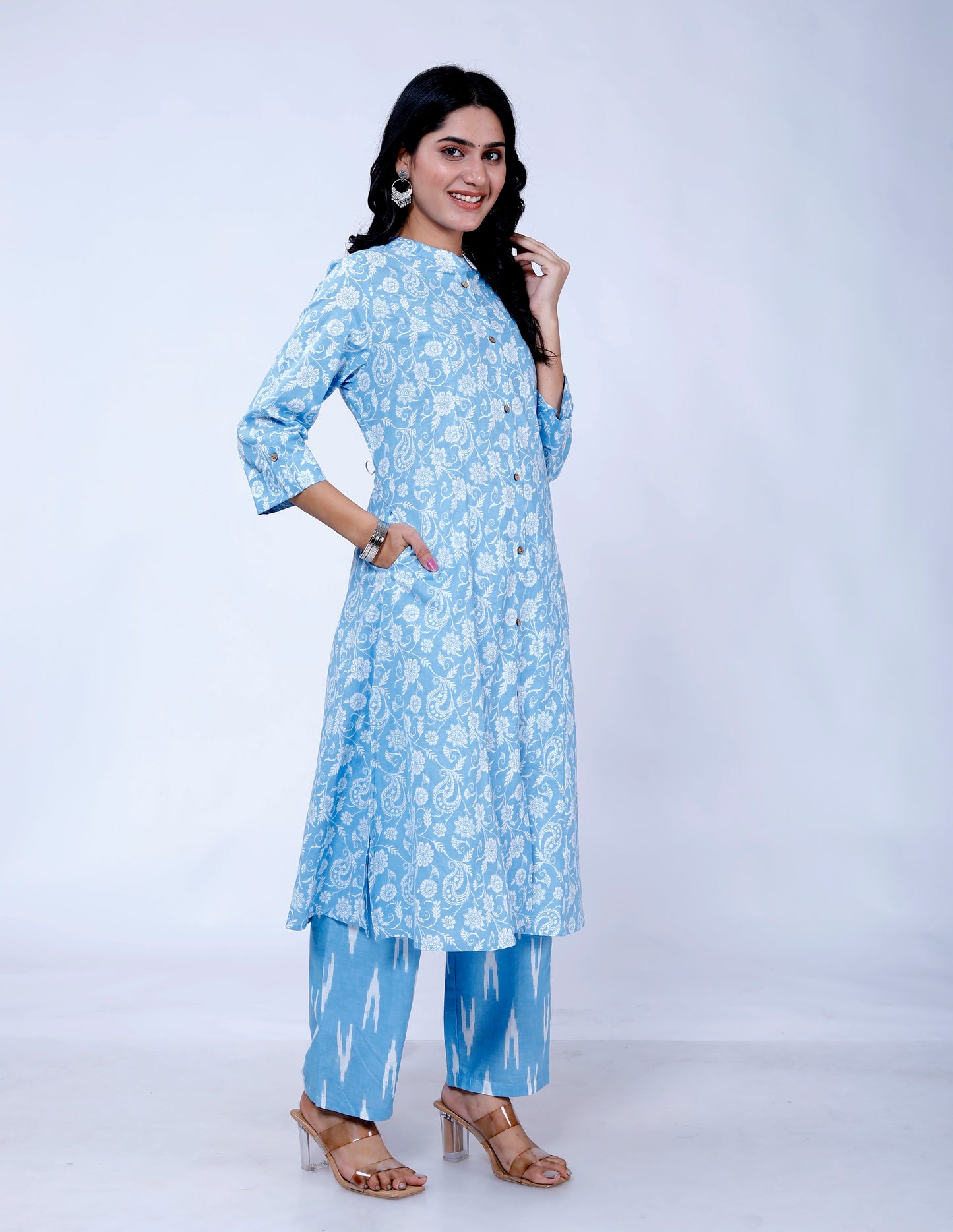 Women’s Sky Blue Floral Cambric Cotton Princess Cut Kurta Set with Palazzo – Pocket-Friendly Ethnic Wear for Casual & Festive Looks