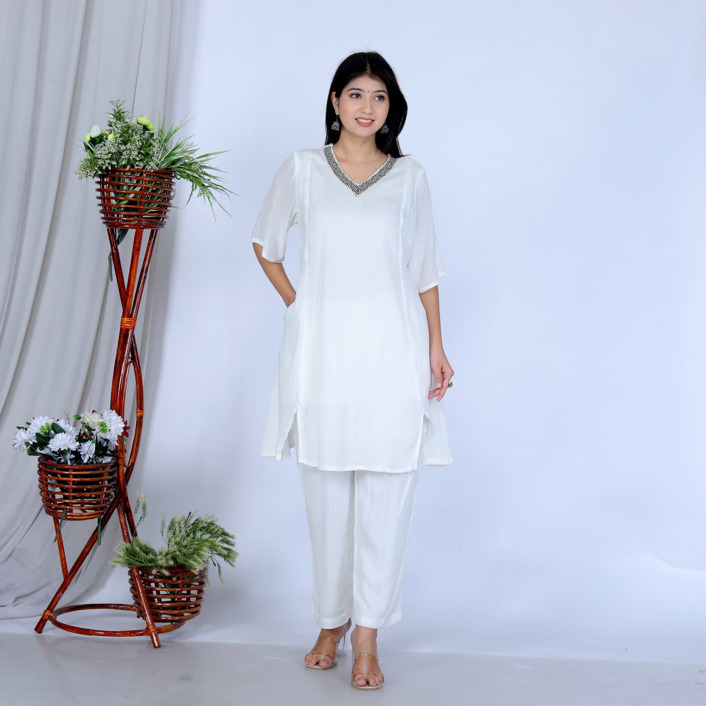 Elegant Two-Piece Set – White Liva Rayon Crepe with Lace Neckline & Cotton Lining